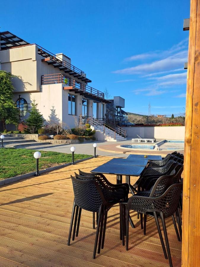 Villa Sunny Side Apartment Skopje Dolno Solnje Kültér fotó