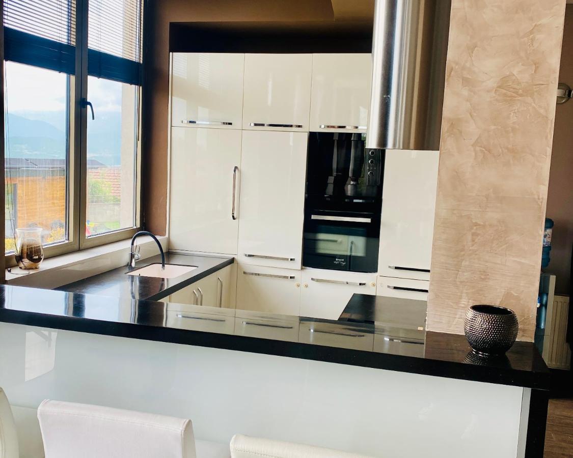 Villa Sunny Side Apartment Skopje Dolno Solnje Kültér fotó