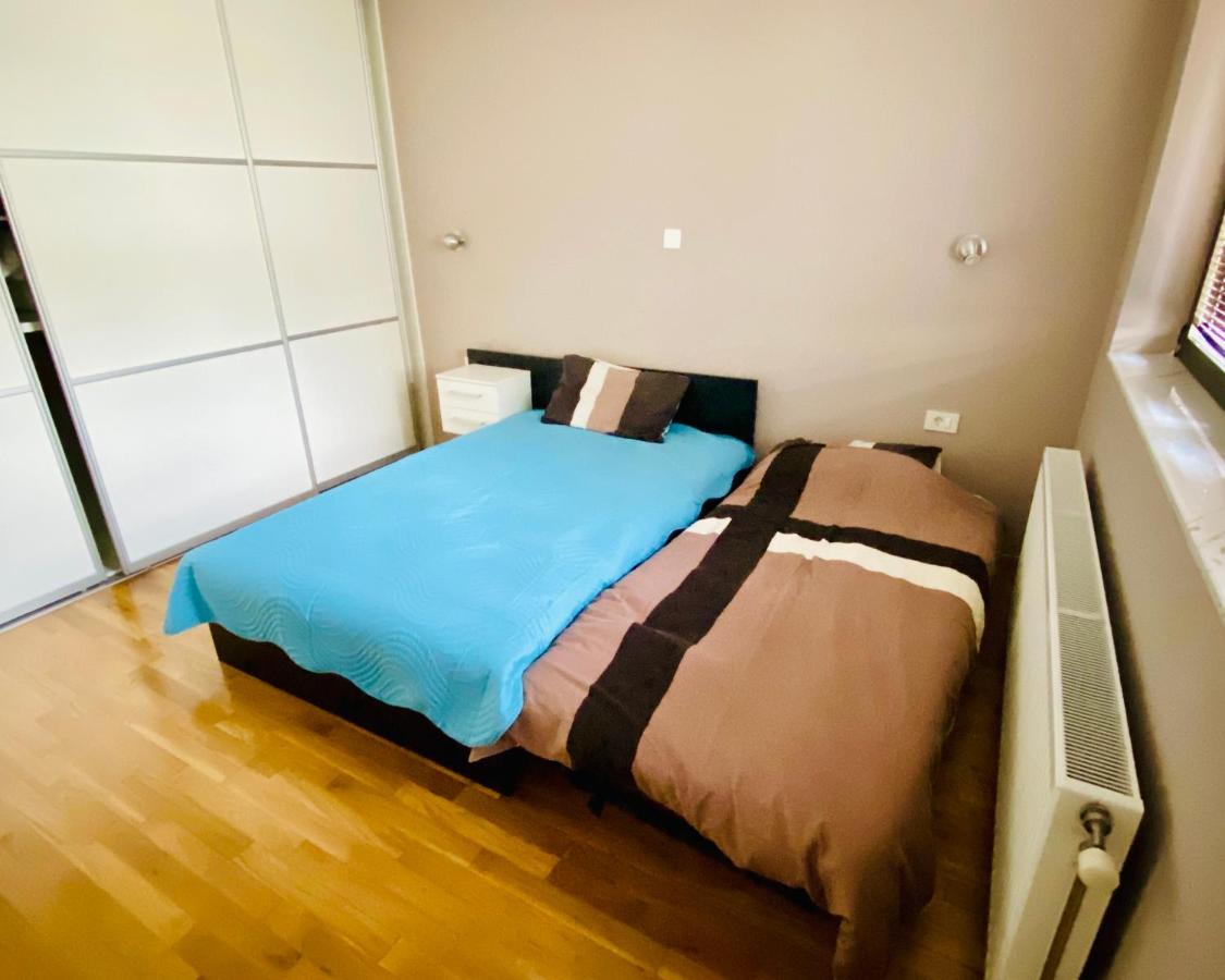Villa Sunny Side Apartment Skopje Dolno Solnje Kültér fotó